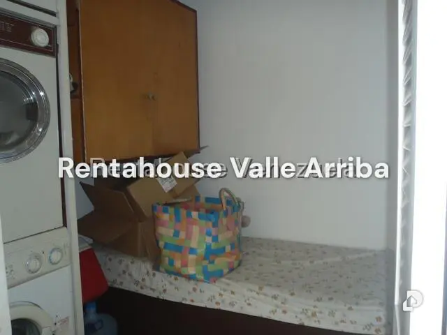 Apartment in Lomas de Prados del Este, Caracas – 14
