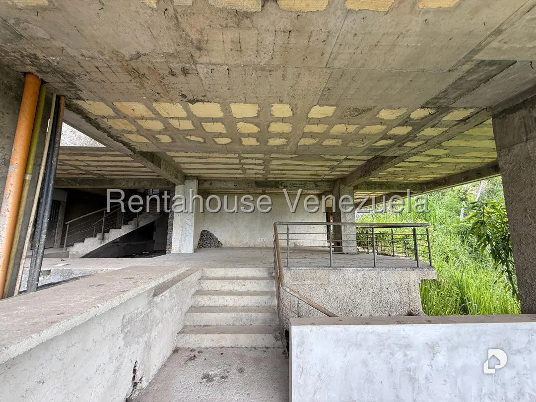 Casa en Alto Hatillo, Caracas – 8