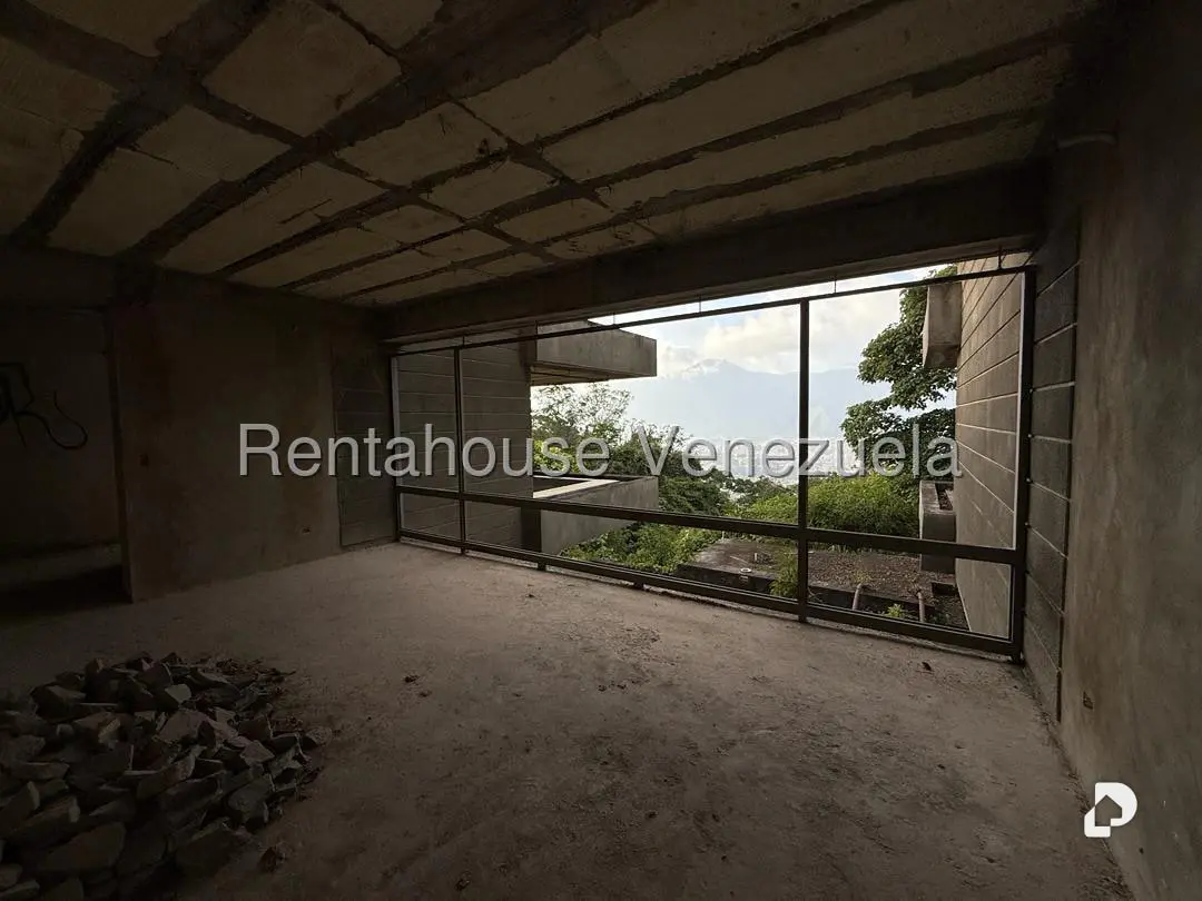 Casa en Alto Hatillo, Caracas – 19
