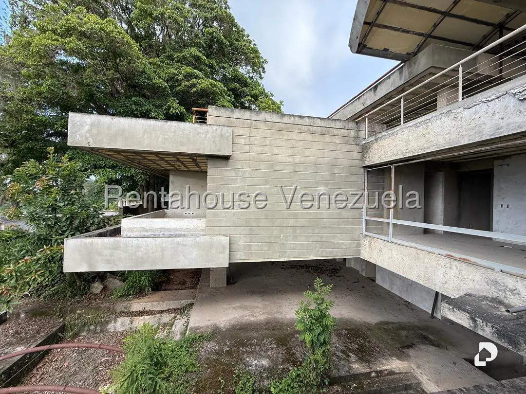 Casa en Alto Hatillo, Caracas – 17