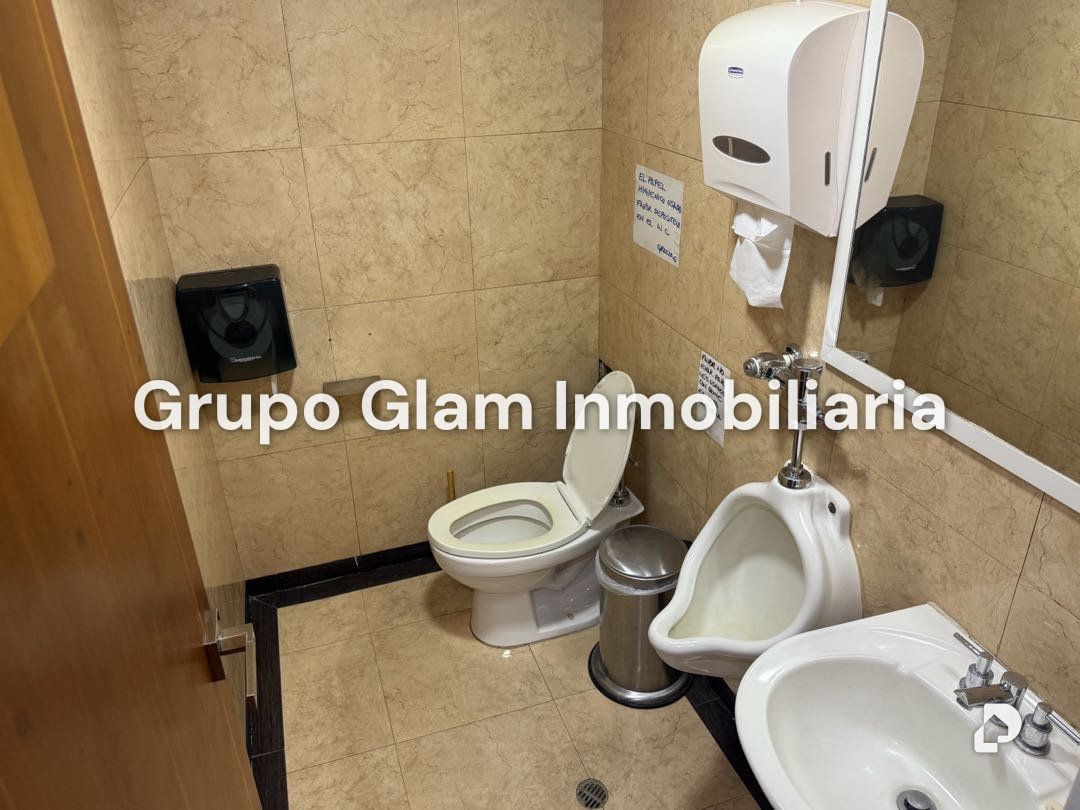 Office in Macaracuay, Caracas – 15