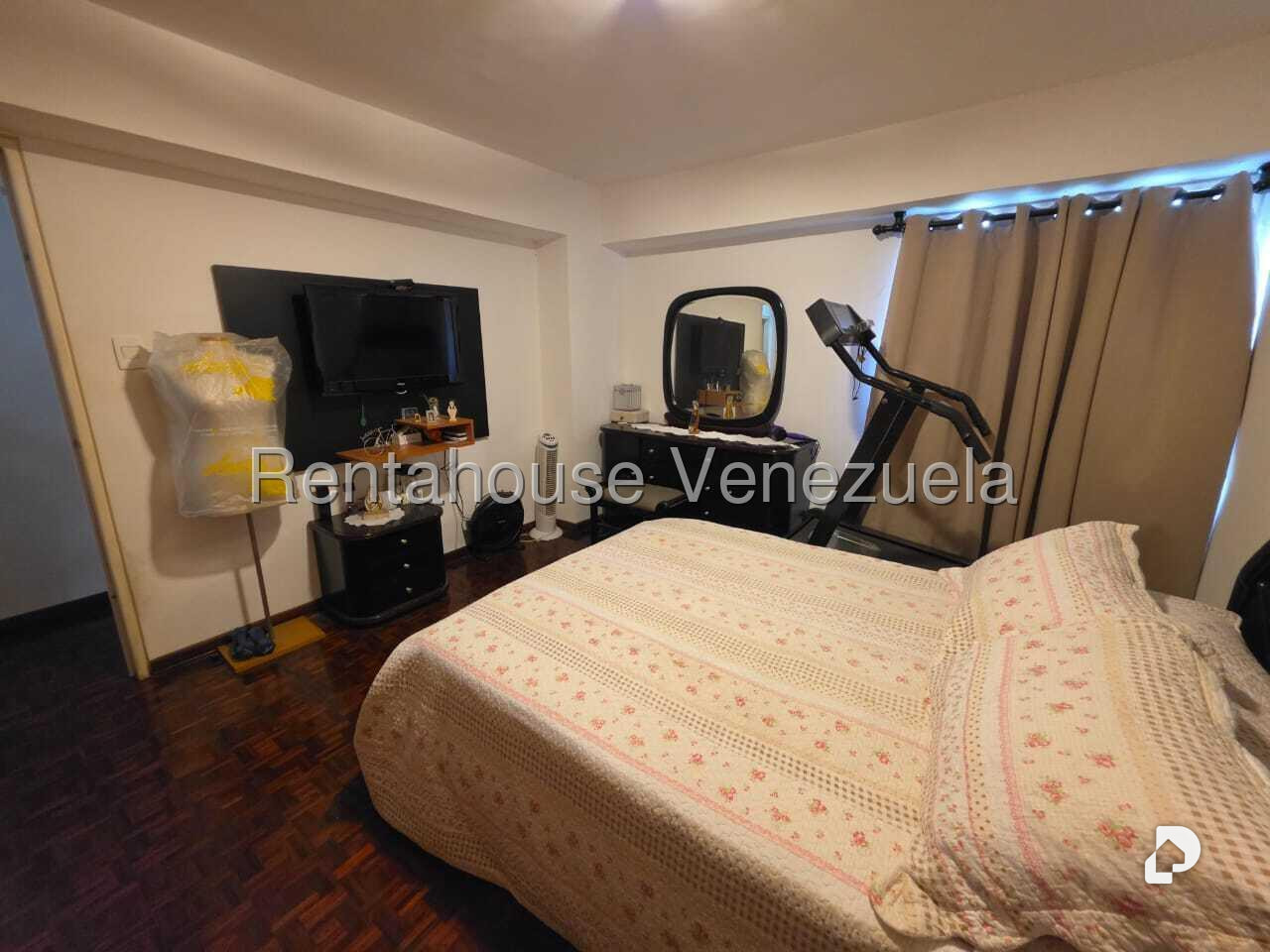 Apartamento en Los Naranjos (del Cafetal), Caracas – 19