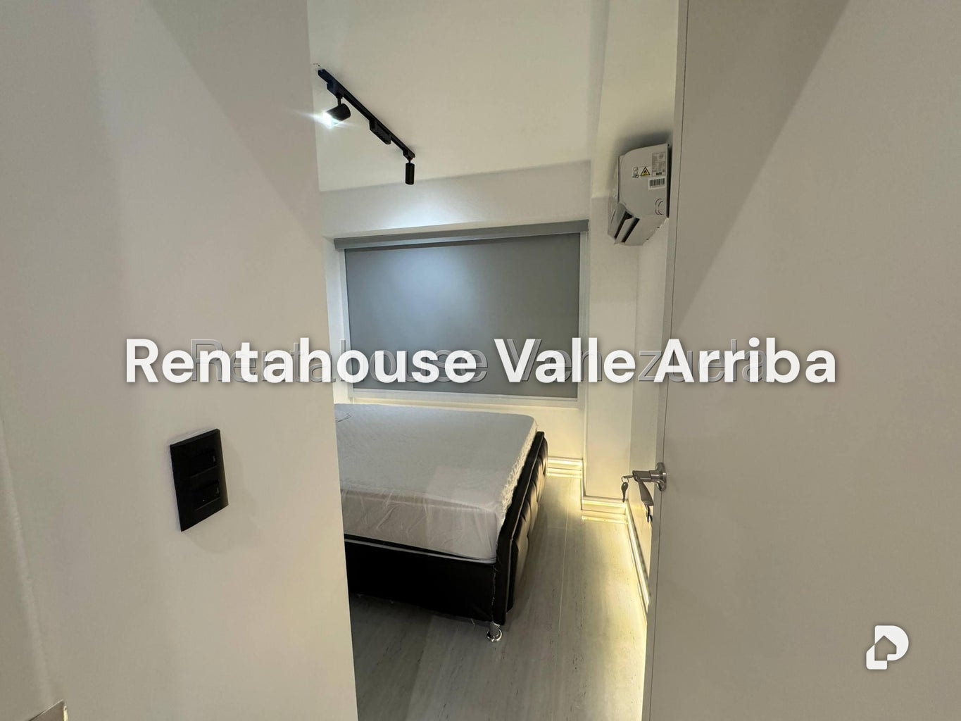 Apartamento en Lomas de La Alameda, Caracas – 29