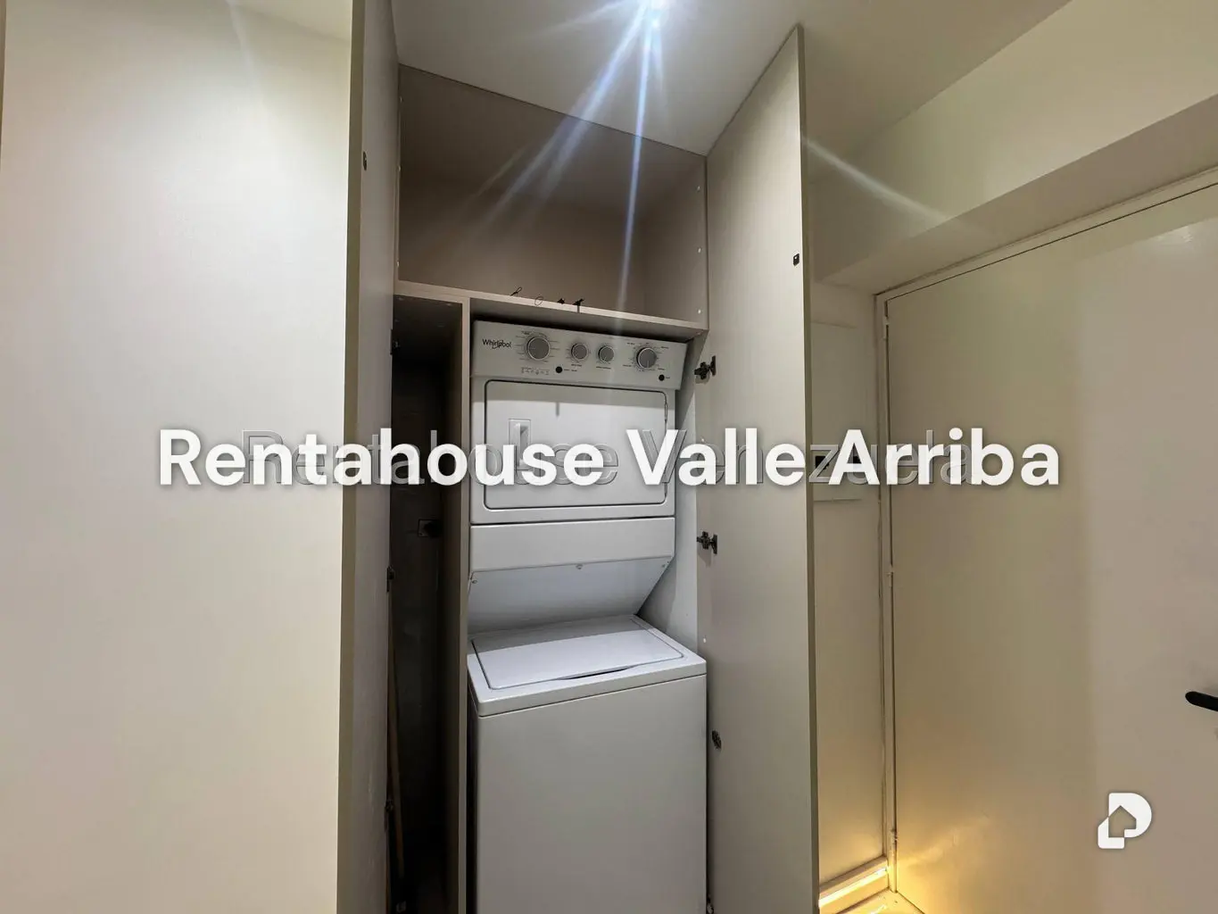 Apartamento en Lomas de La Alameda, Caracas – 14