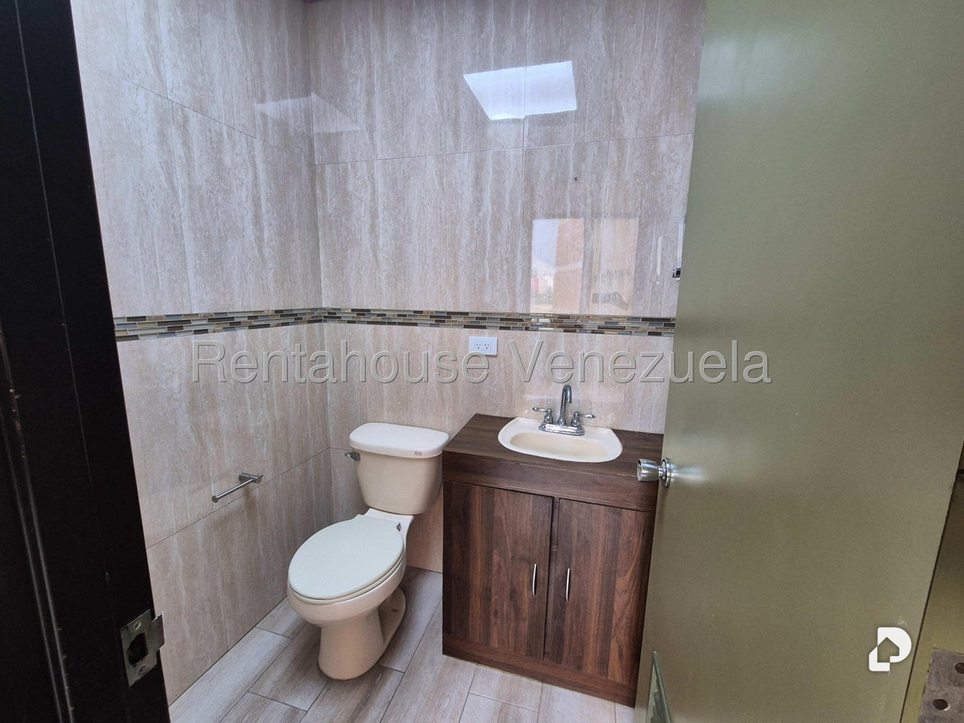 Office in Chuao, Caracas – 3