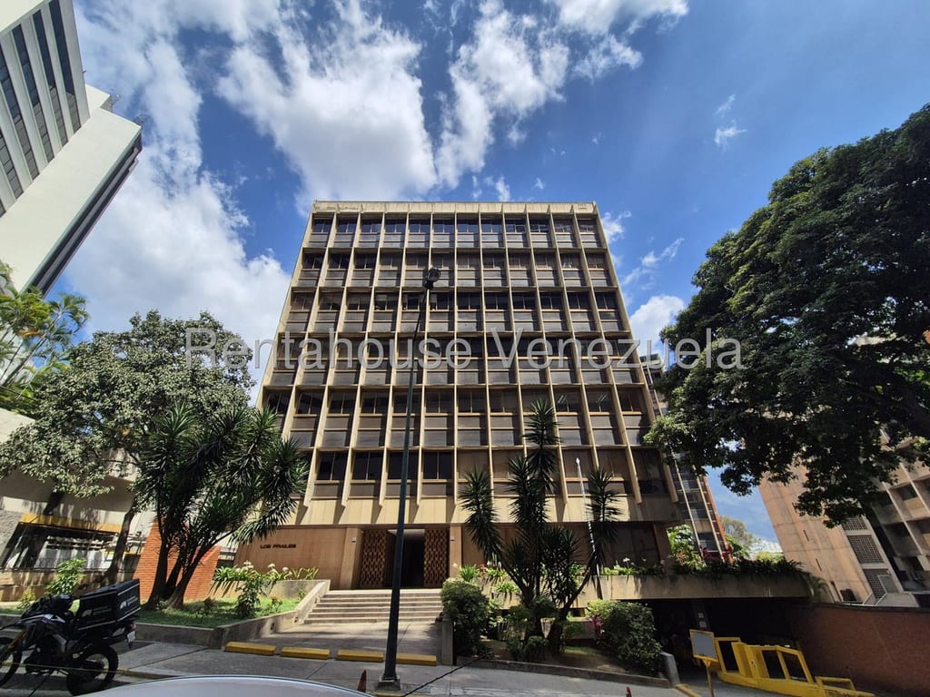 Oficina en Chuao, Caracas - 1