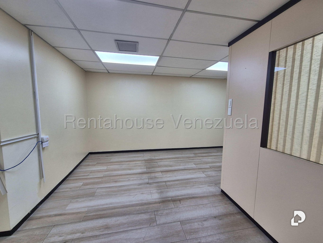 Office in Chuao, Caracas – 9