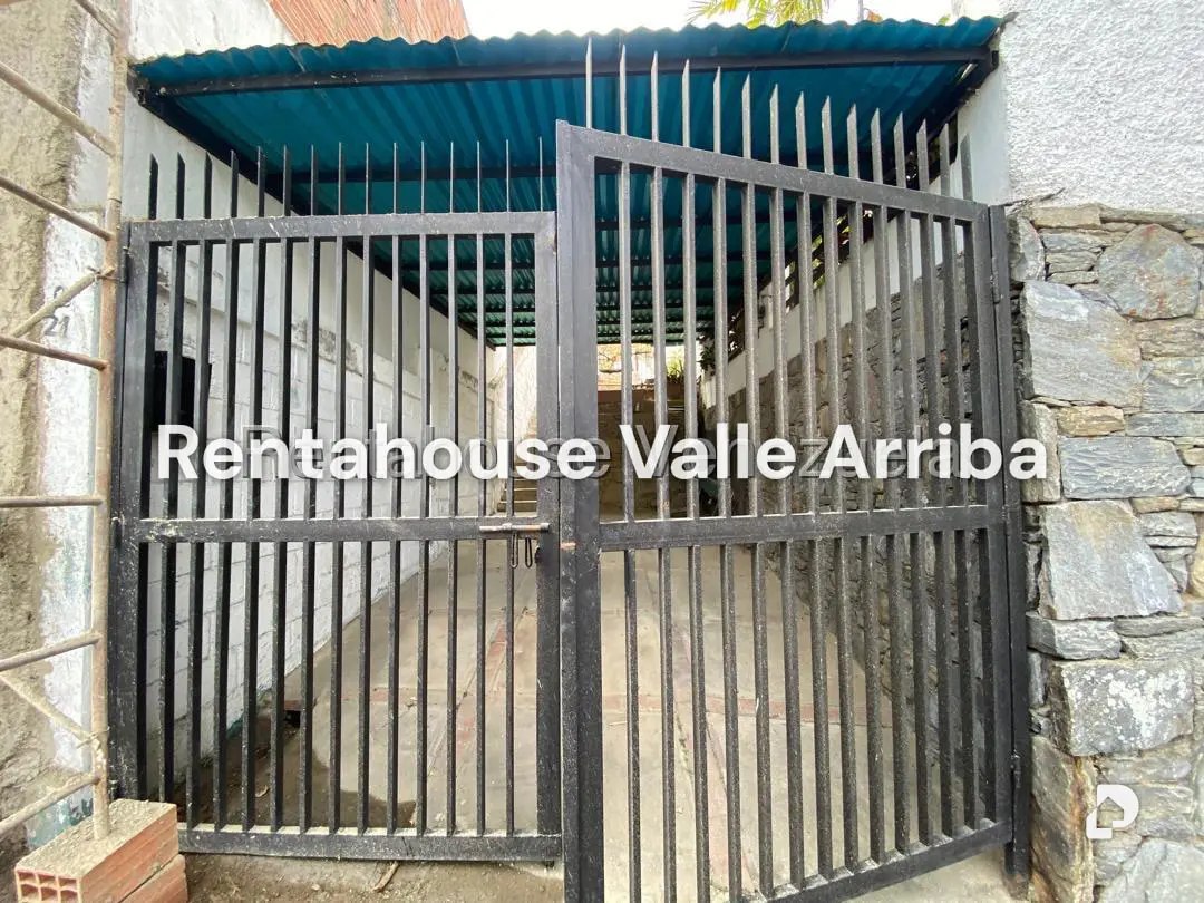 Casa en Prados del Este, Caracas – 27