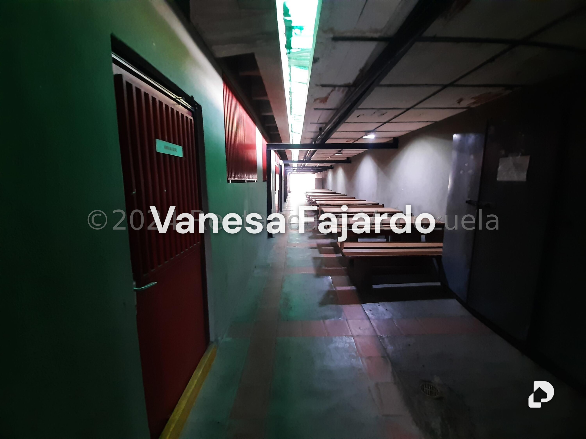 Edificio en Palo Verde, Caracas – 5