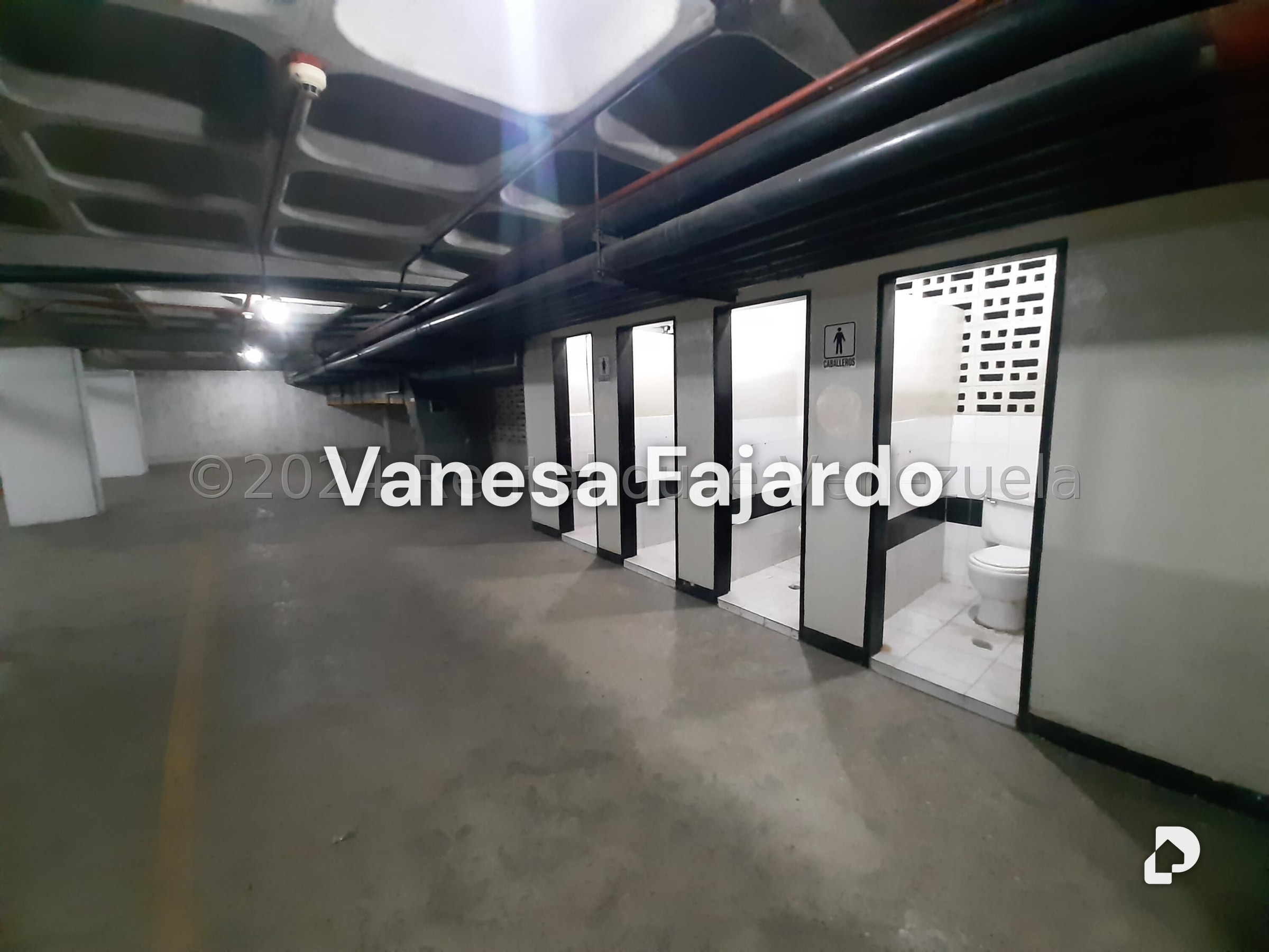 Edificio en Palo Verde, Caracas – 13