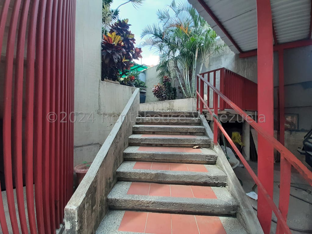 Edificio en Palo Verde, Caracas