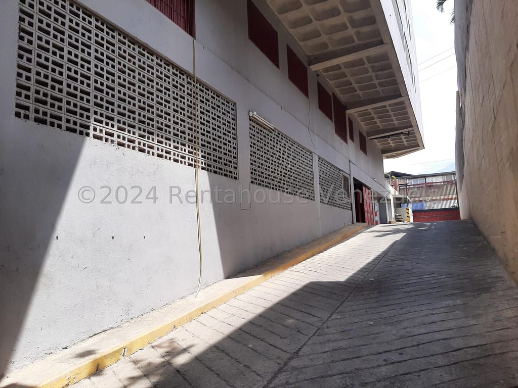 Edificio en Palo Verde, Caracas
