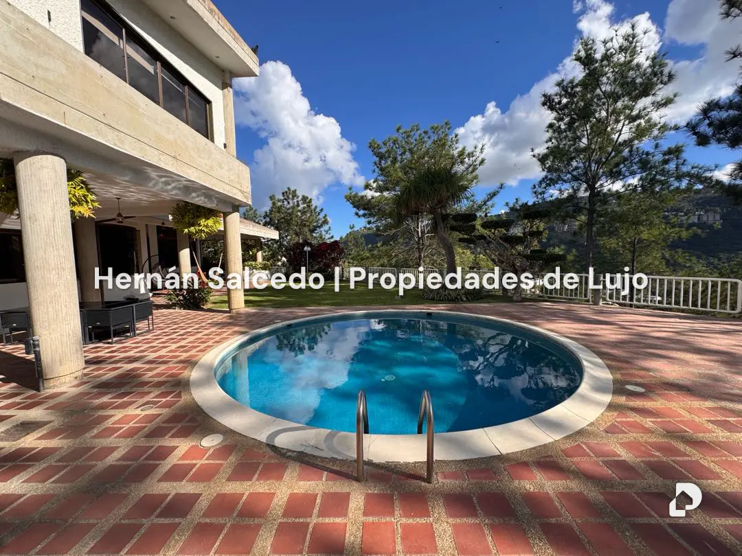 Casa en Macaracuay, Caracas – 12