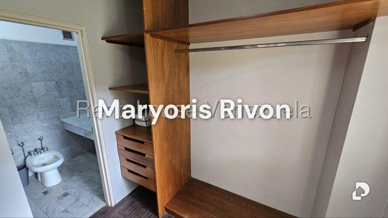 Apartamento en Campo Alegre, Caracas – 10