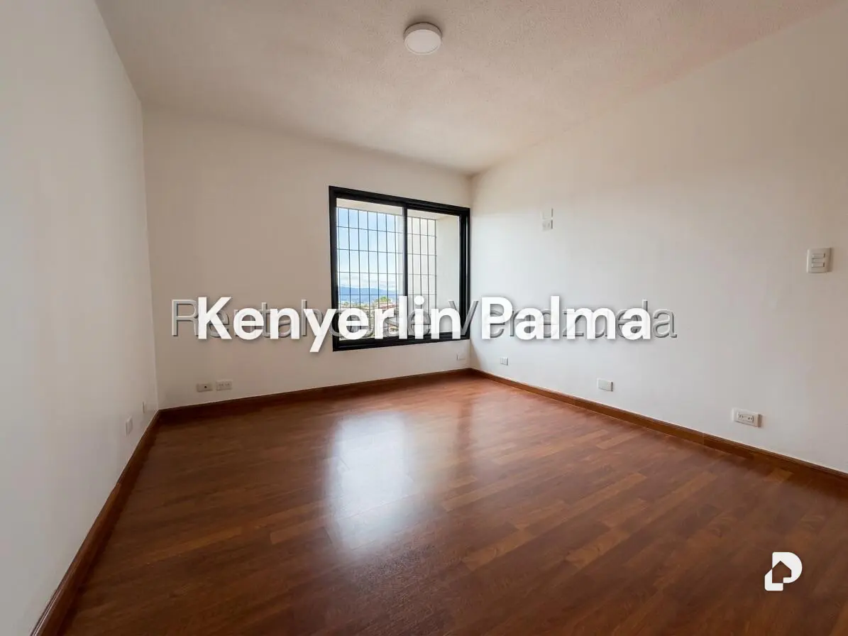 Apartamento en Lomas de Prados del Este, Caracas – 18