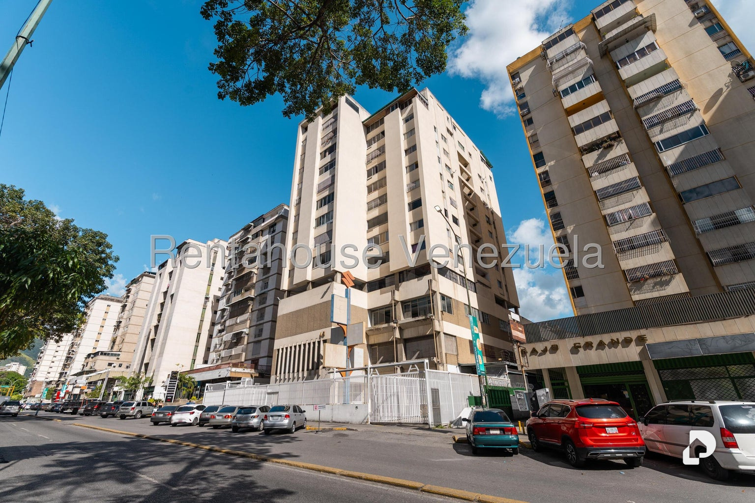Apartamento en El Marqués, Caracas – 2