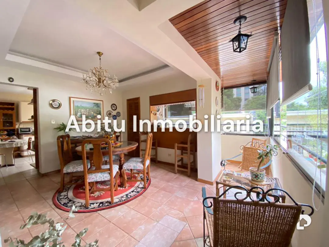 Casa en Los Palos Grandes, Caracas – 1