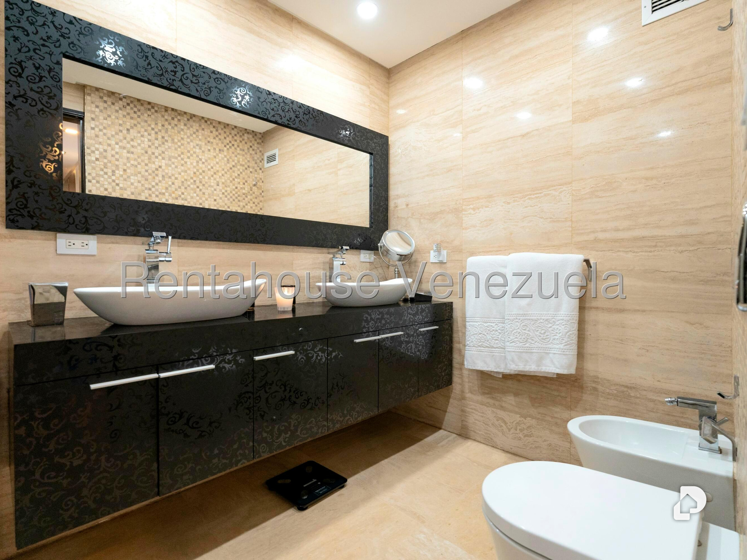 Apartamento en Lomas de Las Mercedes, Caracas