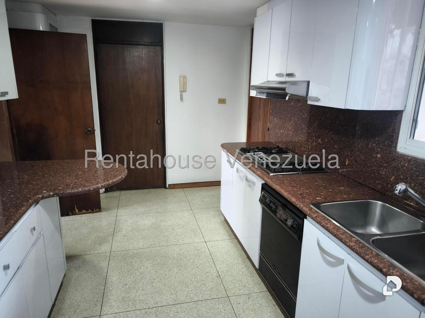 Casa en Cumbres de Curumo, Caracas – 21