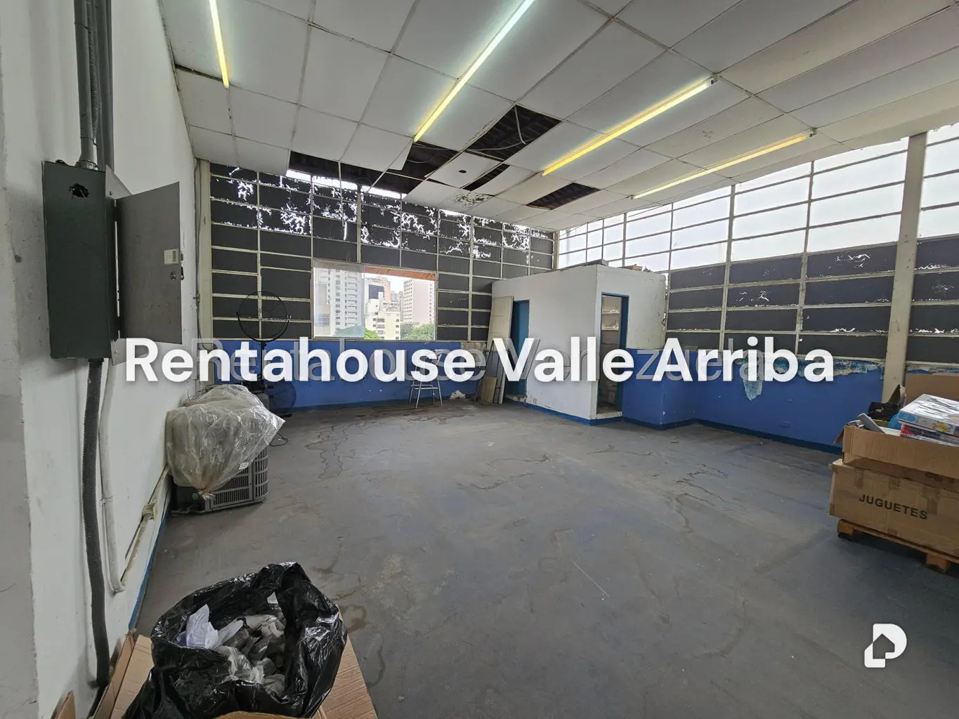 Local comercial en Parroquia Altagracia, Caracas – 11