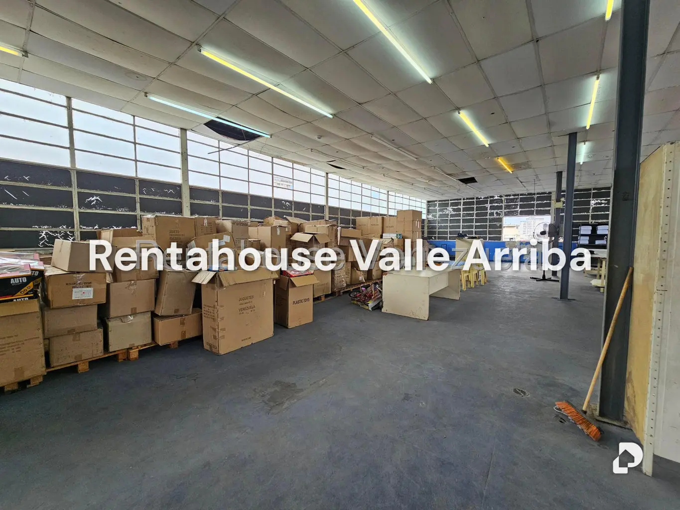 Local comercial en Parroquia Altagracia, Caracas – 14