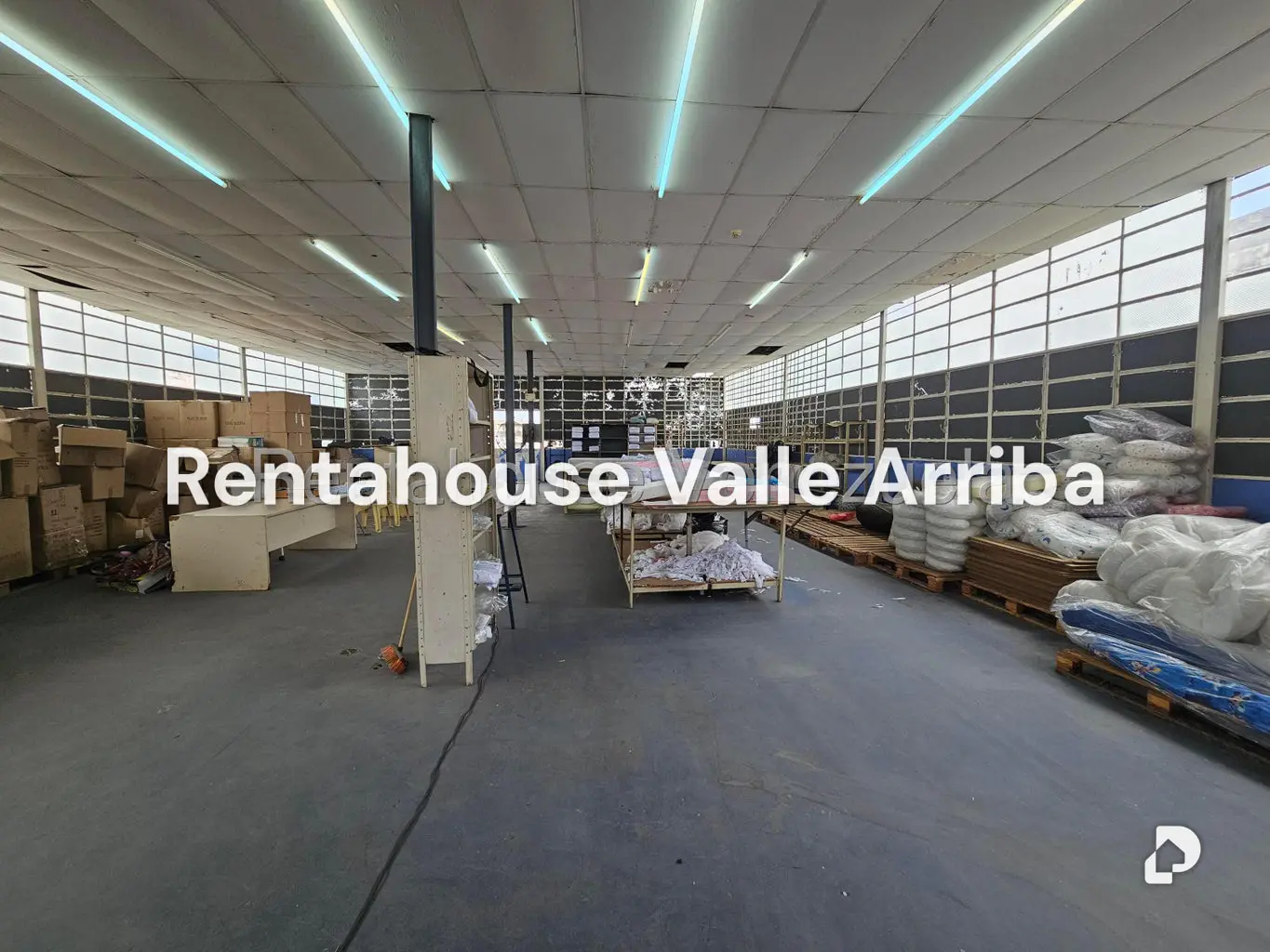 Local comercial en Parroquia Altagracia, Caracas – 12