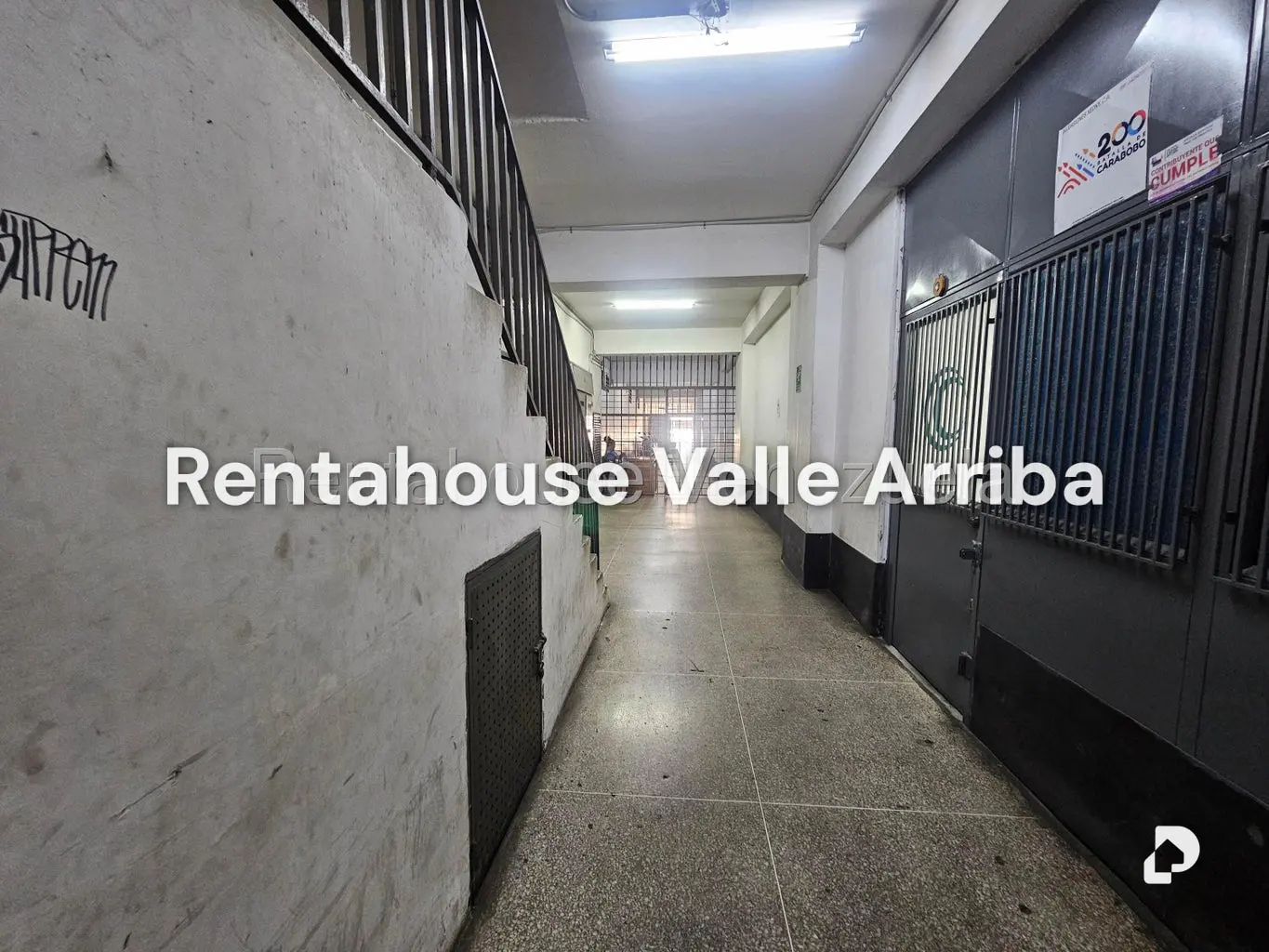 Local comercial en Parroquia Altagracia, Caracas – 23