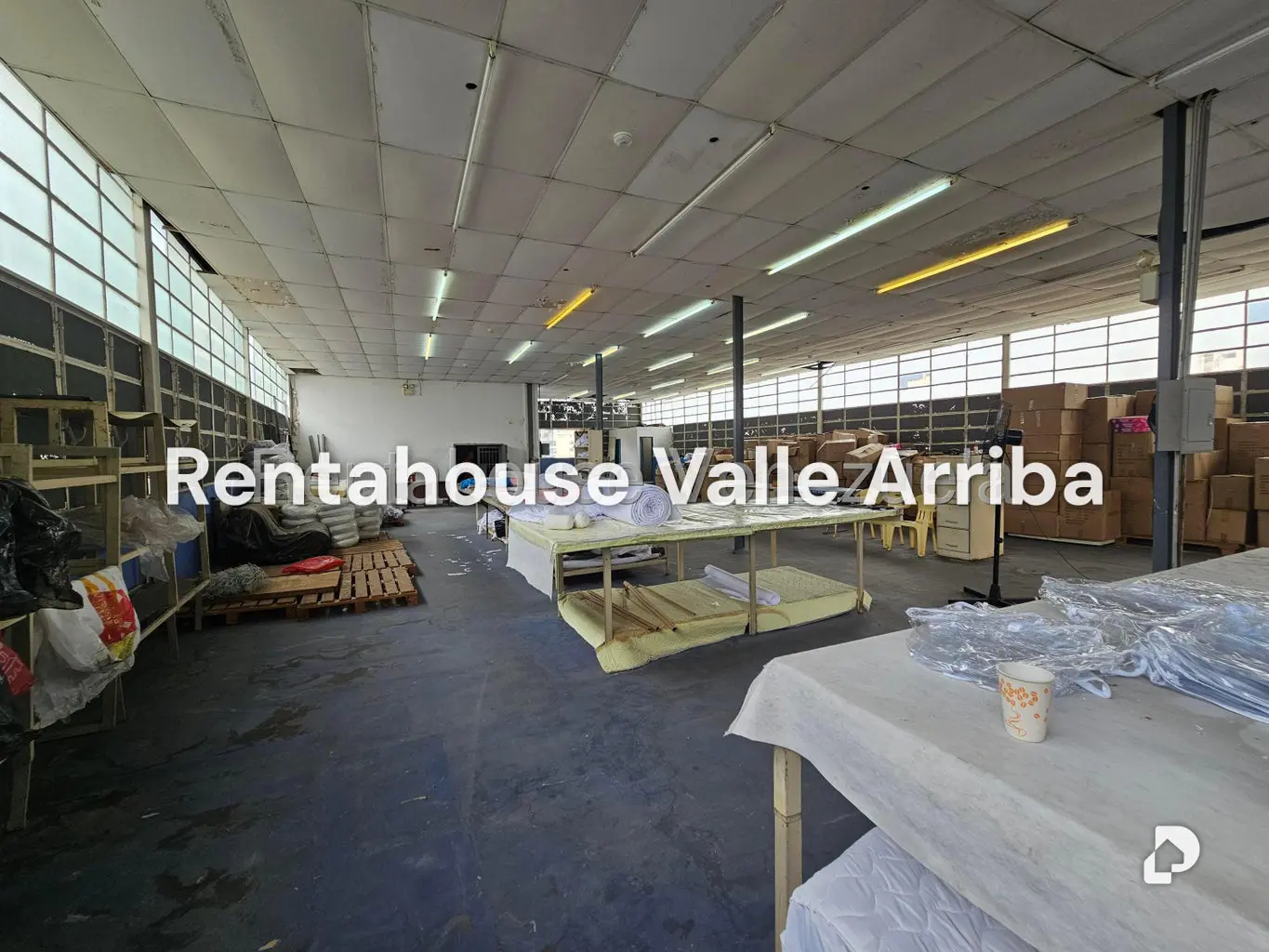 Local comercial en Parroquia Altagracia, Caracas – 21