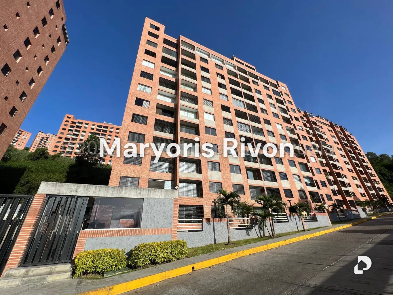 Penthouse en Colinas de La Tahona, Caracas – 1