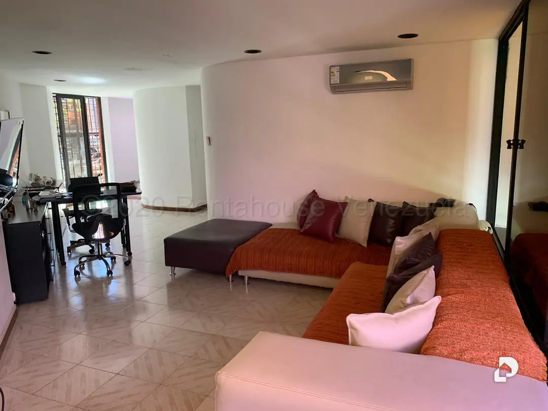 Apartamento en Chulavista, Caracas – 24