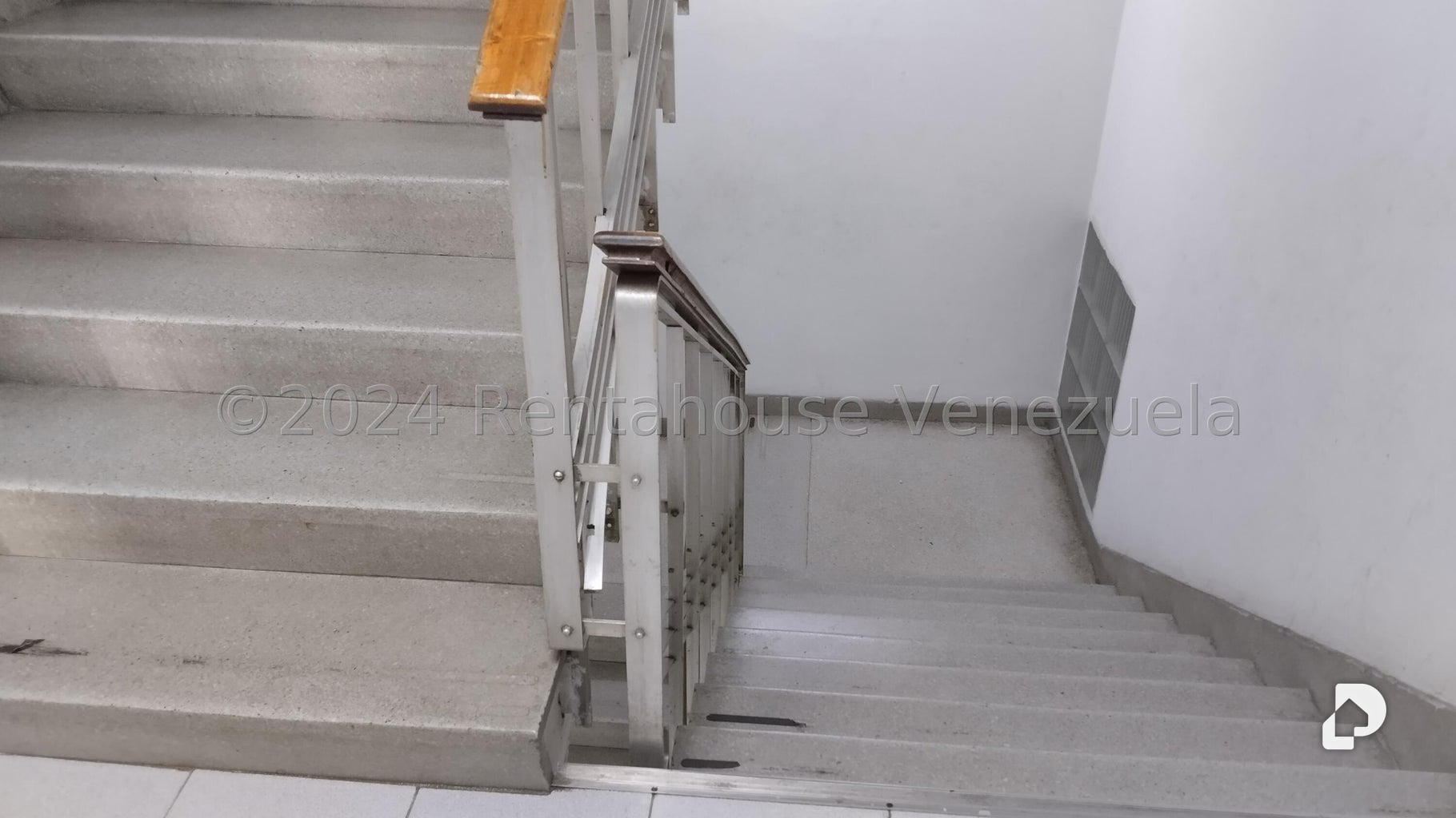 Oficina en Centro, Caracas – 19