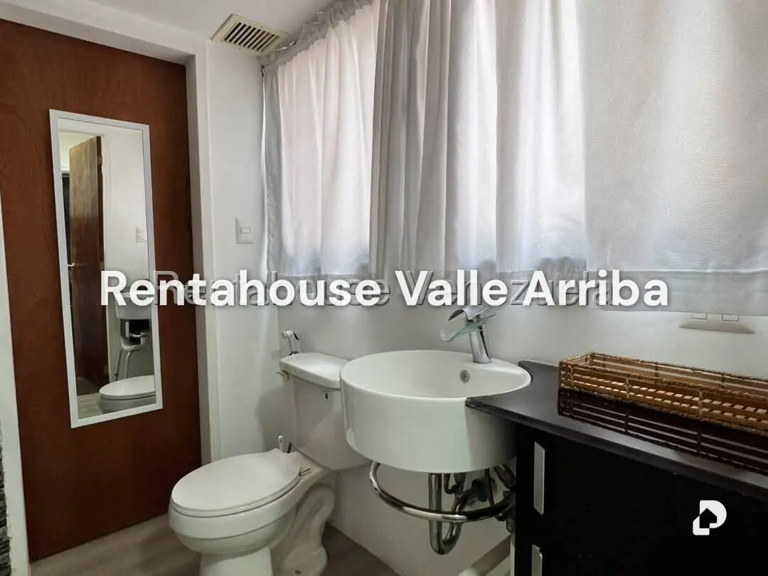 Apartamento en Los Palos Grandes, Caracas – 13