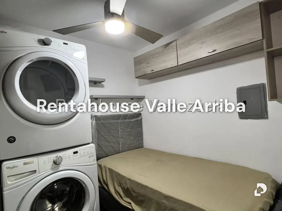 Apartamento en Los Palos Grandes, Caracas – 19