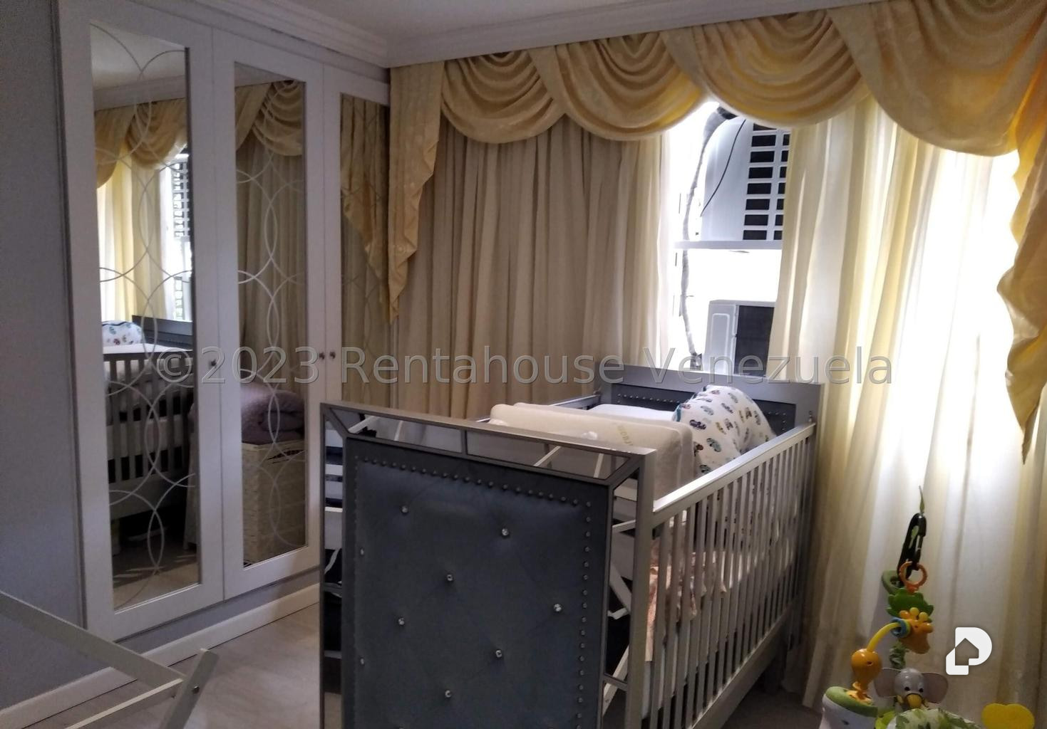 Apartamento en La Urbina, Caracas