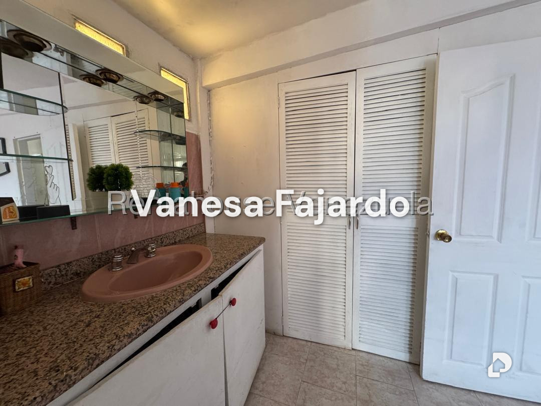 Casa en El Limon, San Antonio de Los Altos – 28
