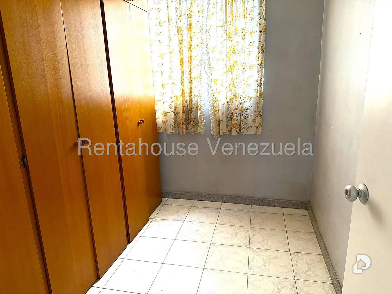 Apartamento en La Florida, Caracas – 9