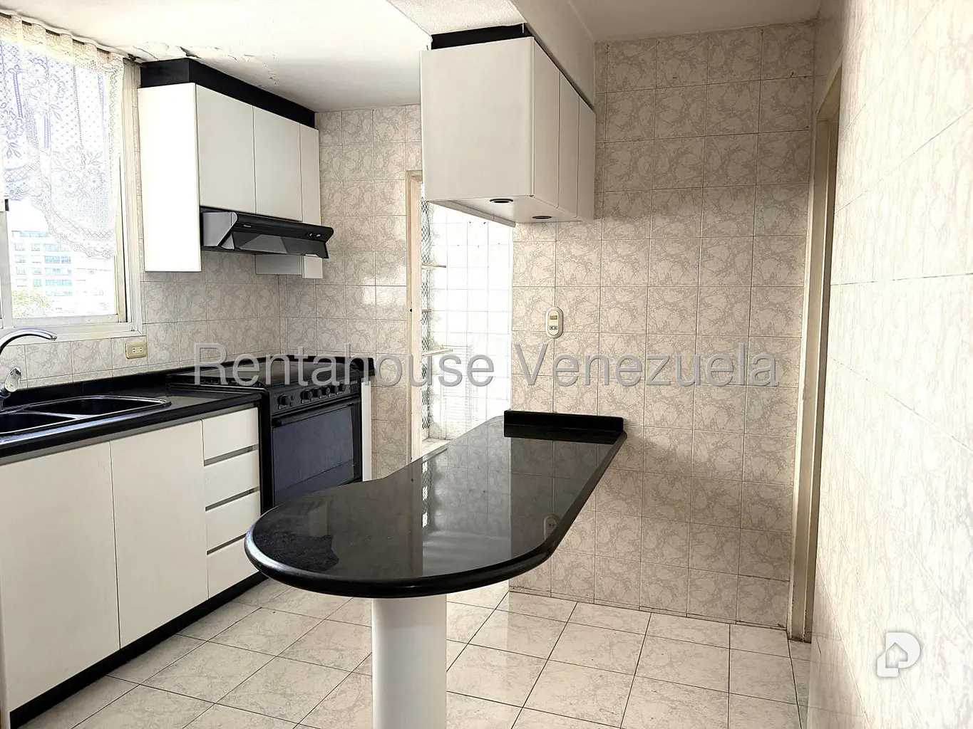 Apartamento en La Florida, Caracas – 4