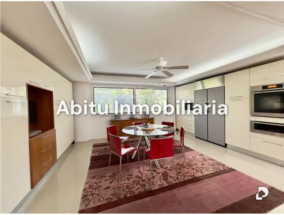 Casa en Valle Arriba, Caracas – 18