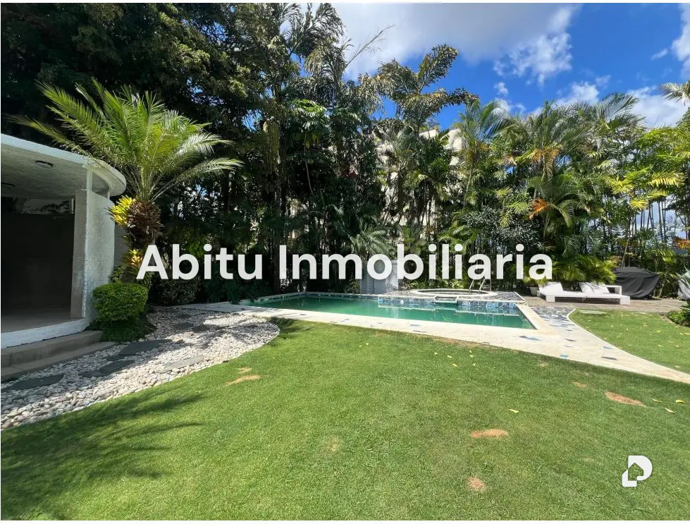 Casa en Valle Arriba, Caracas – 13