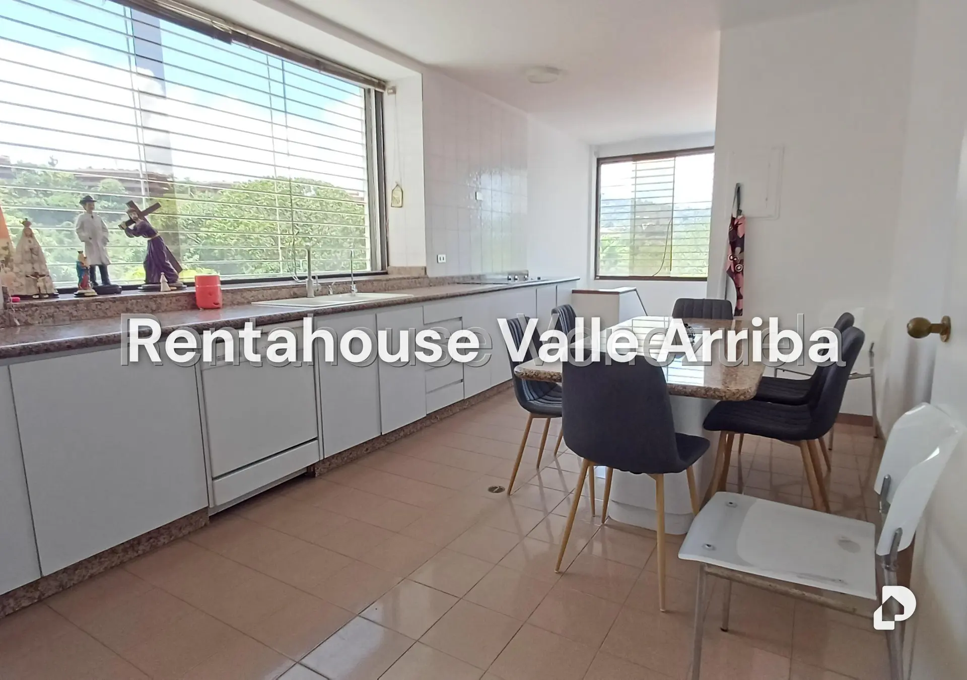 House in Caurimare, Caracas – 26