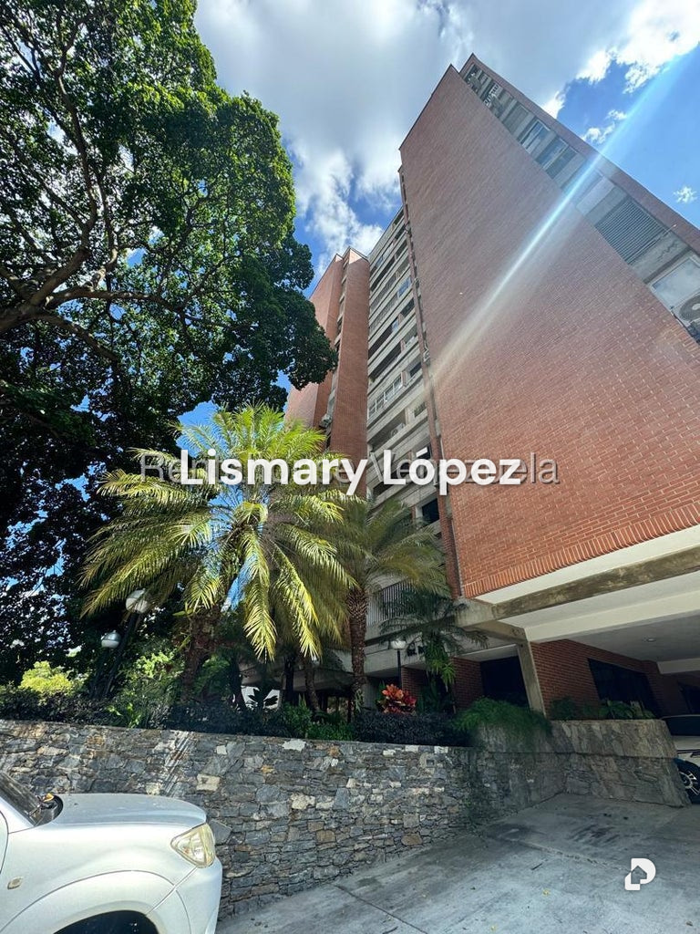 Apartamento en Santa Fe Norte, Caracas – 1