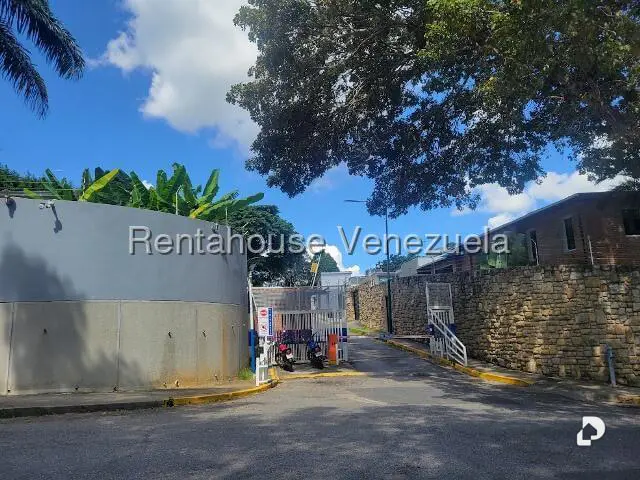 Casa en Prados del Este, Caracas – 32