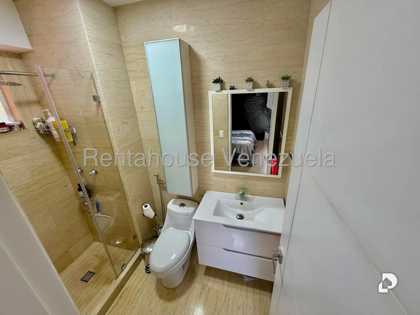 Apartamento en Los Pomelos, Caracas – 13