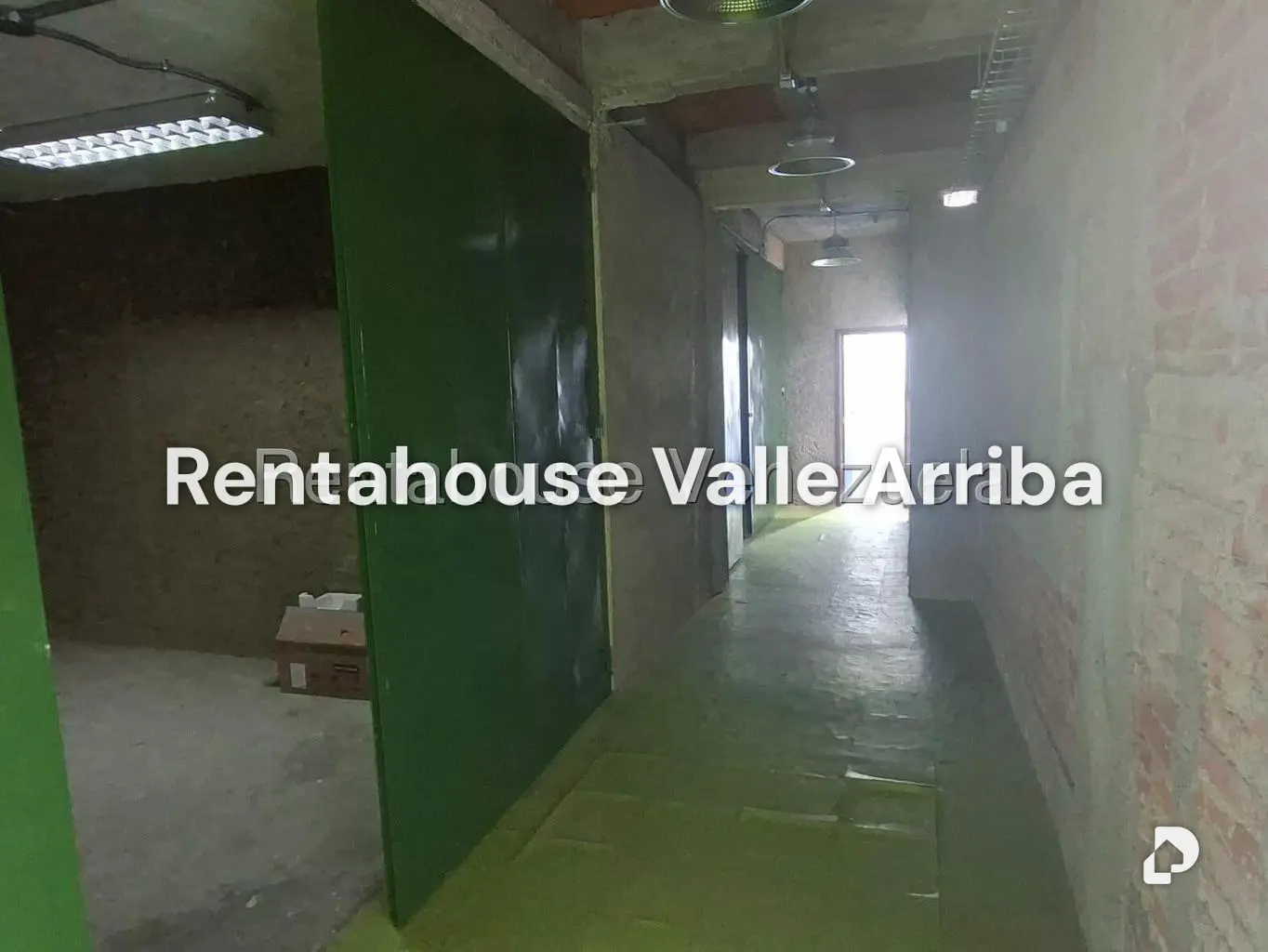 Local comercial en El Paraíso, Caracas – 20