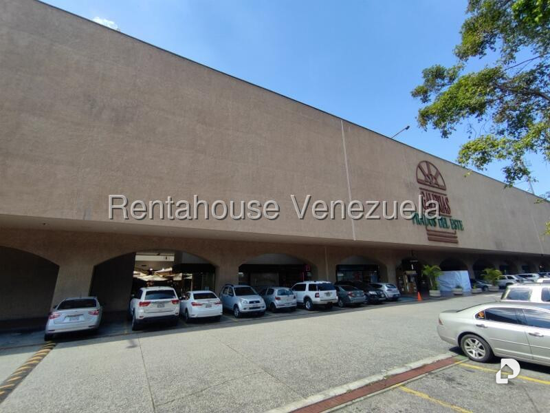 Local comercial en Prados del Este, Caracas – 14