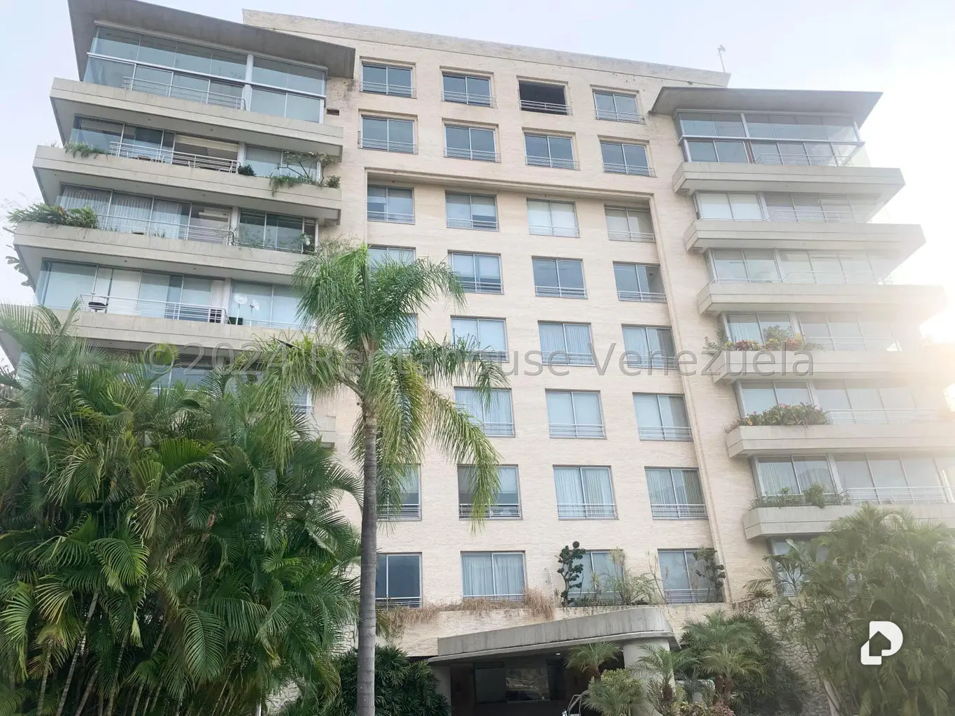 Apartamento en Las Mercedes, Caracas – 1