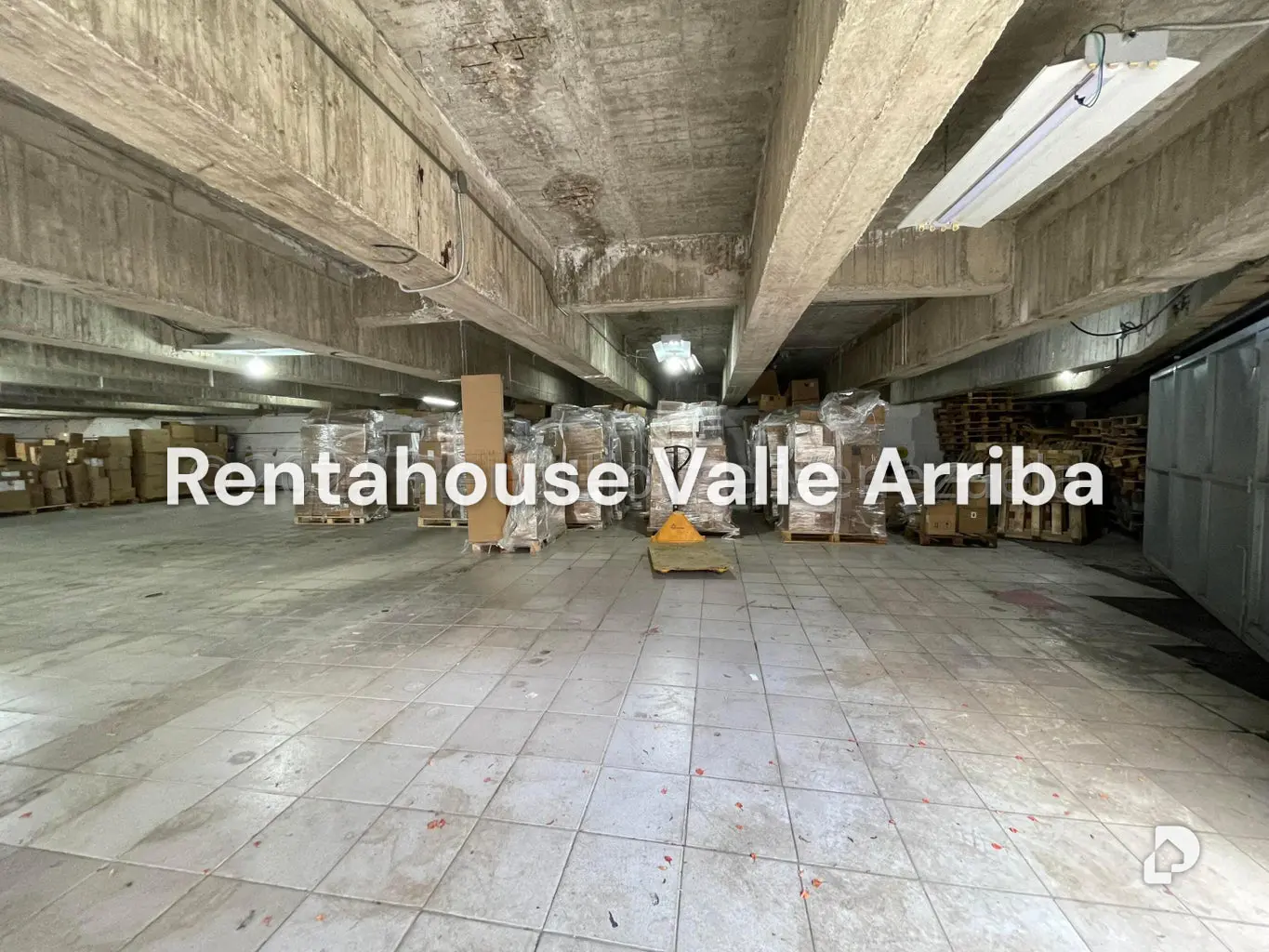 Local comercial en Santa Mónica, Caracas – 16