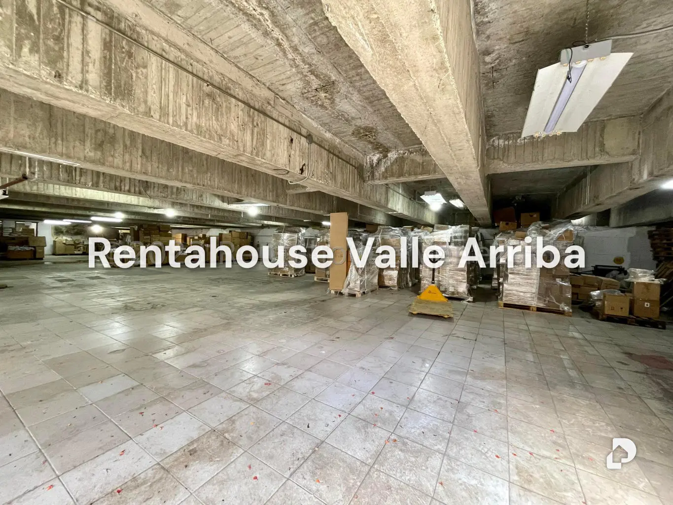 Local comercial en Santa Mónica, Caracas – 17