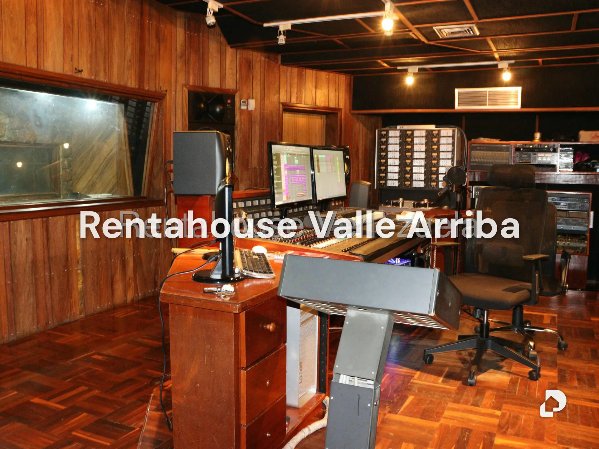 Casa en Alta Florida, Caracas – 28