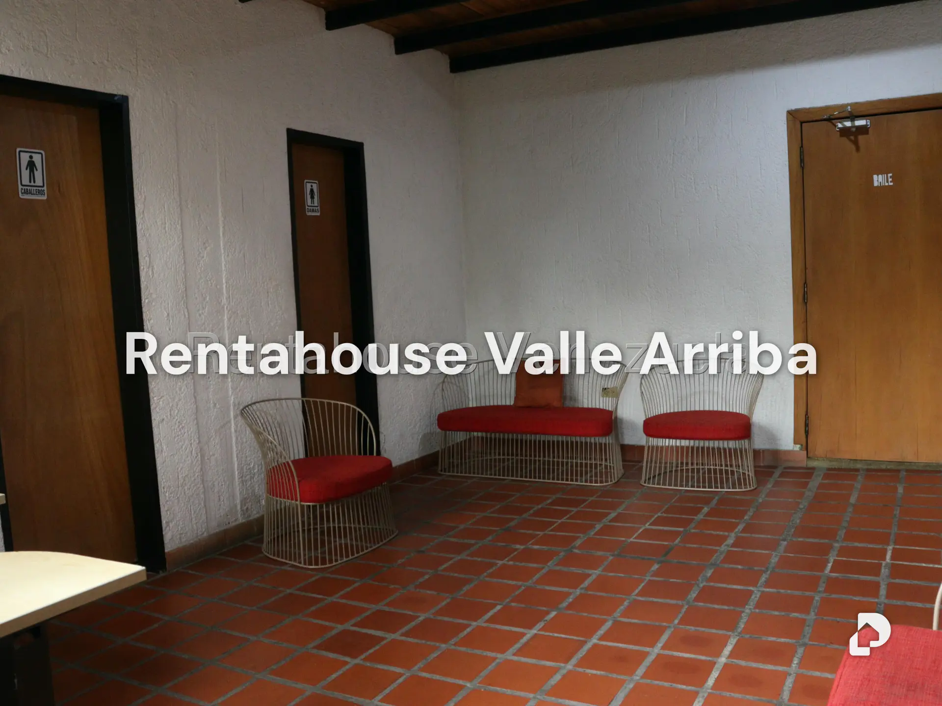 Casa en Alta Florida, Caracas – 19